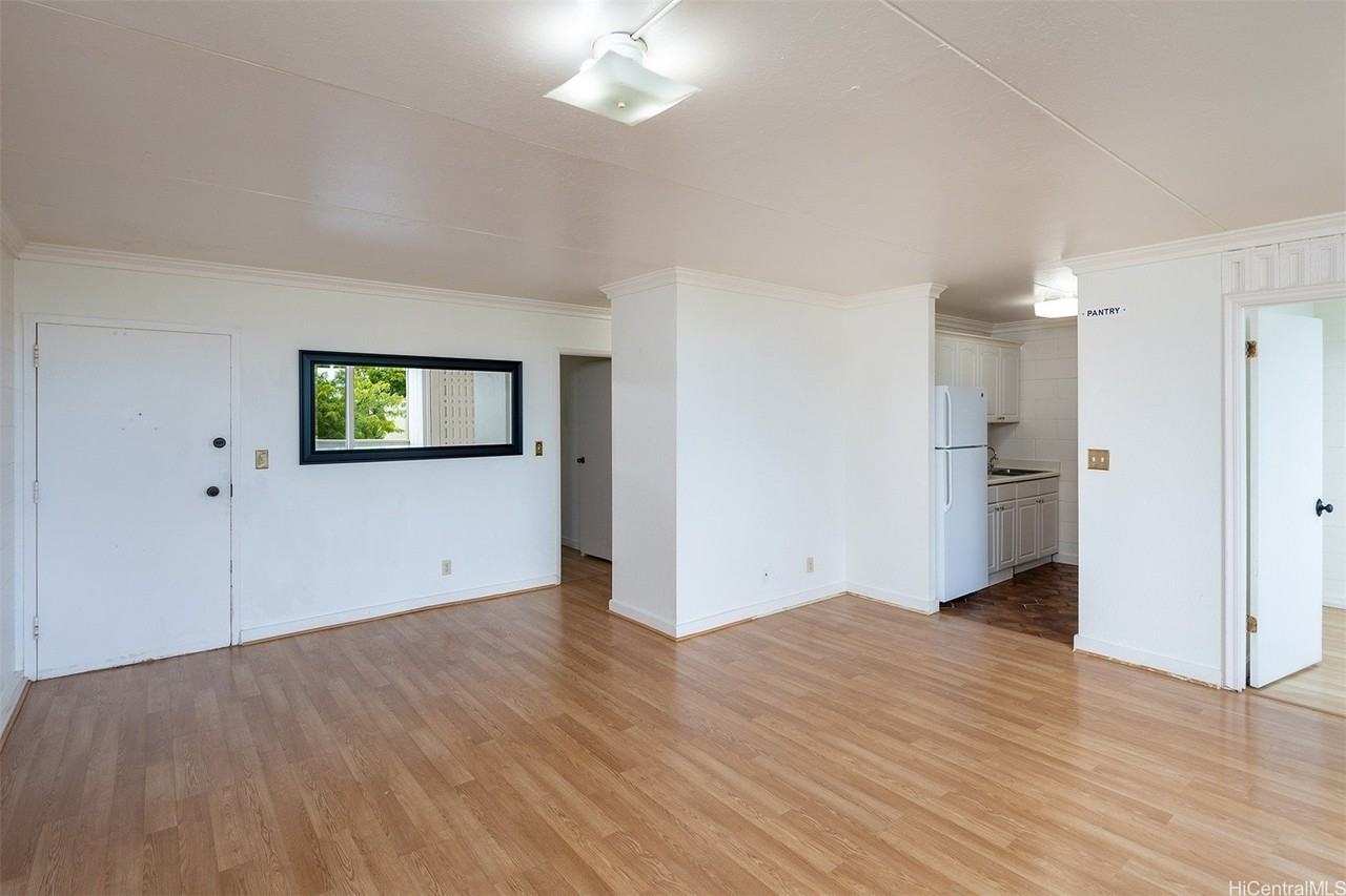 95-029 Kuahelani Ave Apt 325 #325 - Photo 2 of 14