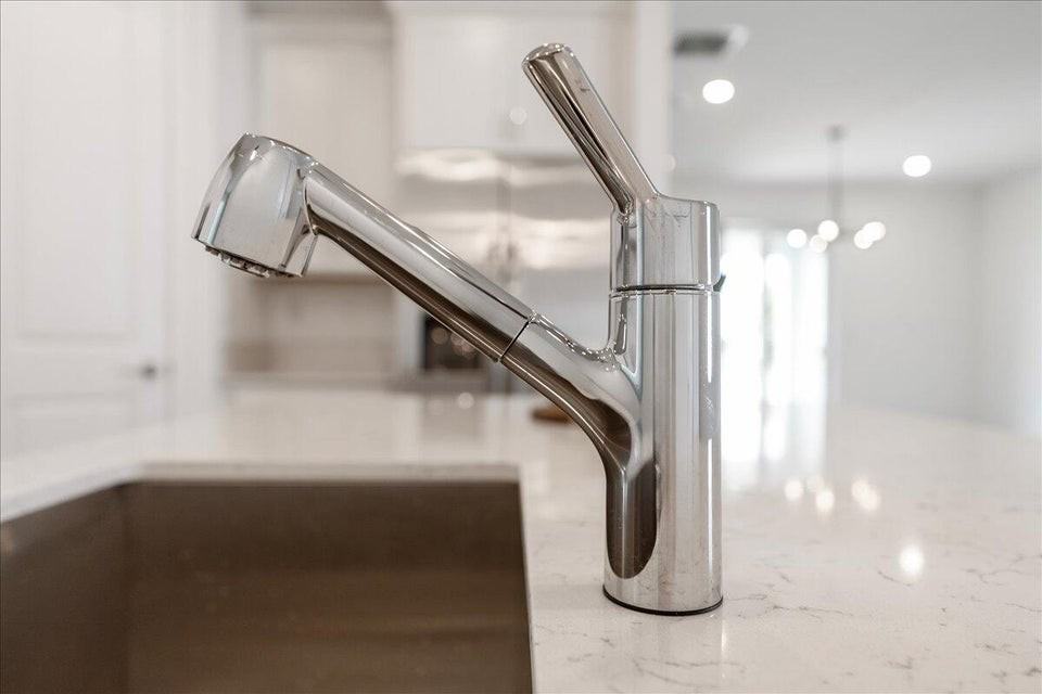 3526 Angler Dr - Photo 4 of 8