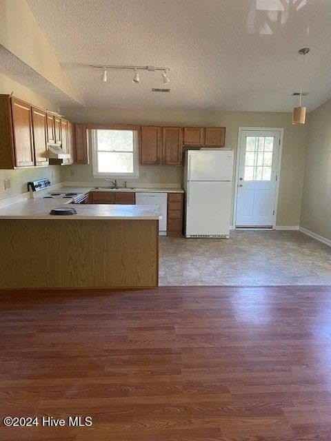 7214 Archers Creek Dr - Photo 3 of 3