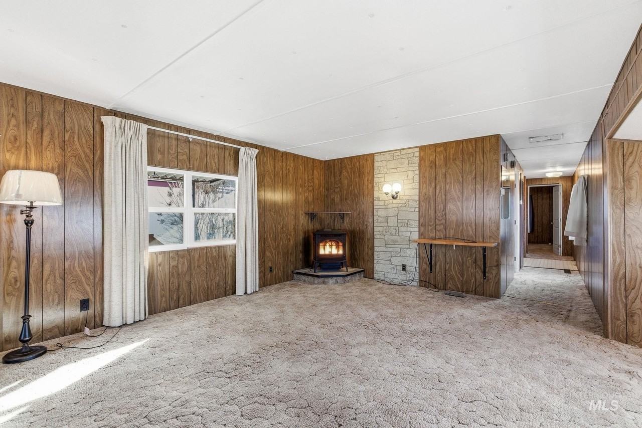 7015 W Royal Glen Ln - Photo 6 of 30