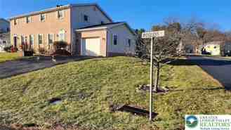 4209 Iroquois St - Photo 1 of 1