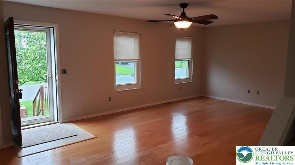 4209 Iroquois St - Photo 7 of 14