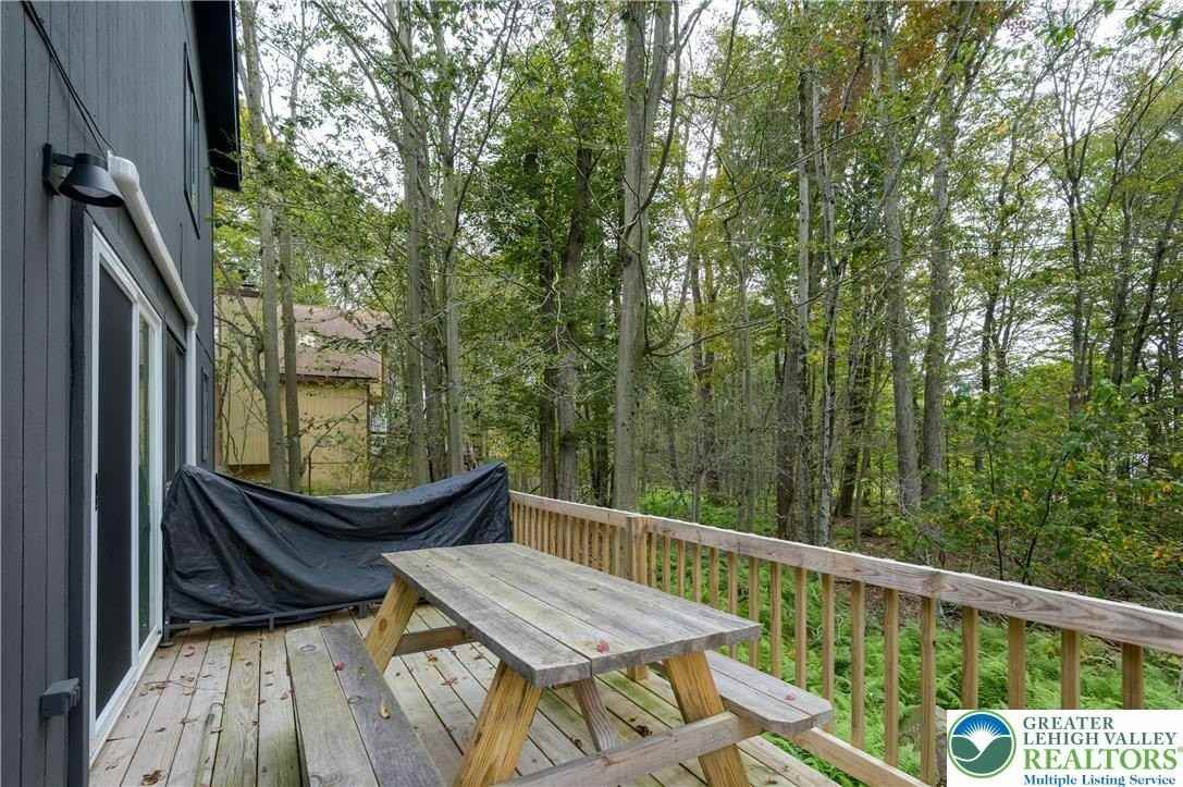 9670 Stony Hollow Dr - Photo 6 of 25