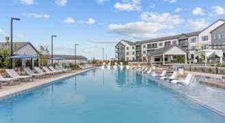 2502 E Howard Ln - Photo 1 of 1