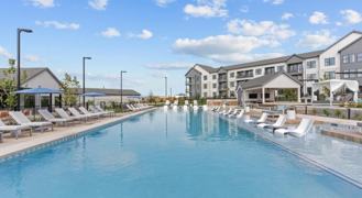 2502 E Howard Ln - Photo 1 of 1