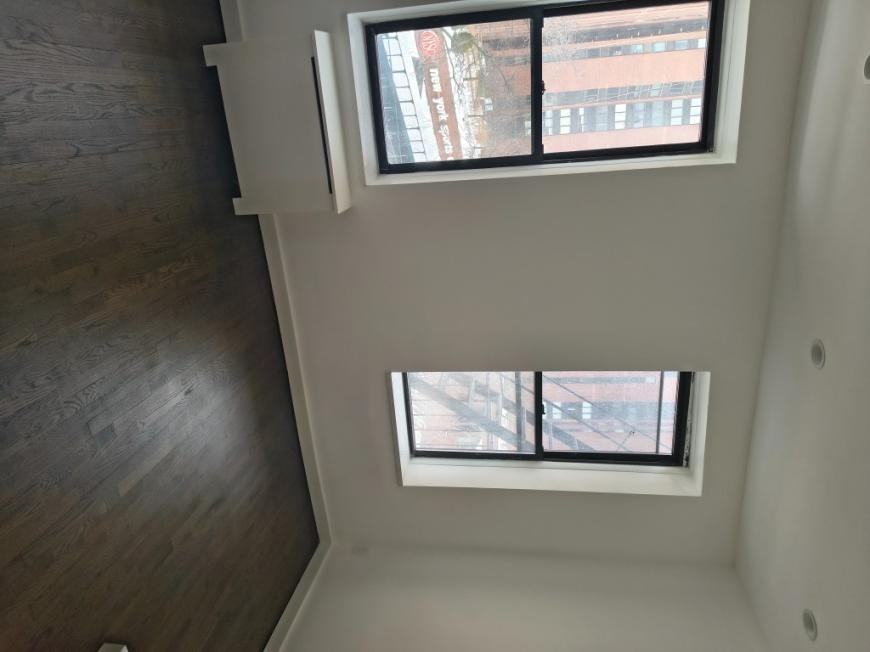 1628 3rd Ave - Photo 3 of 7