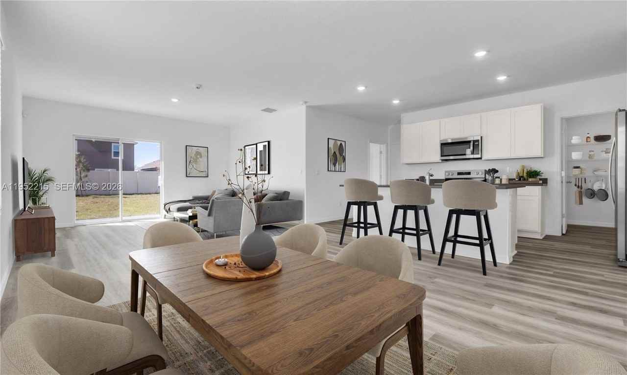 10583 Gentle Rain Dr #000 - Photo 7 of 50