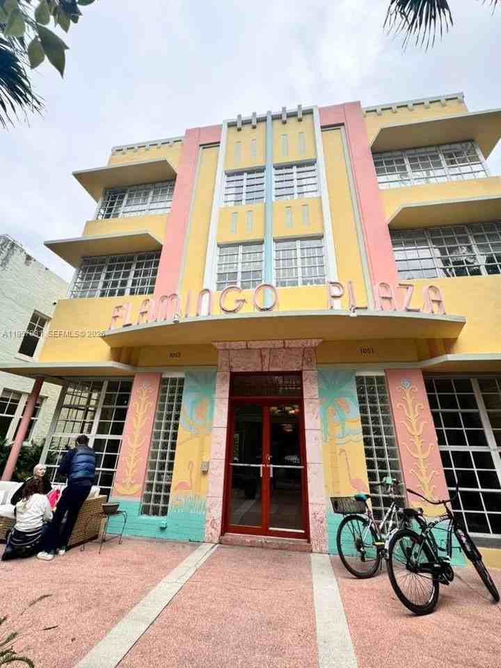 1051 Meridian Ave #1C - Photo 2 of 13