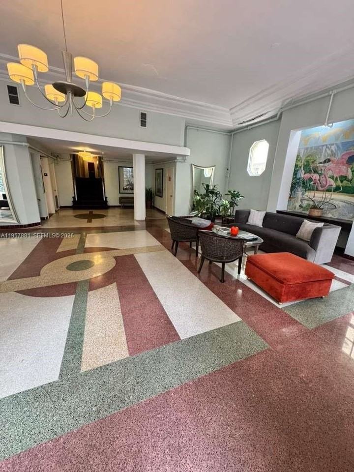 1051 Meridian Ave #1C - Photo 6 of 13