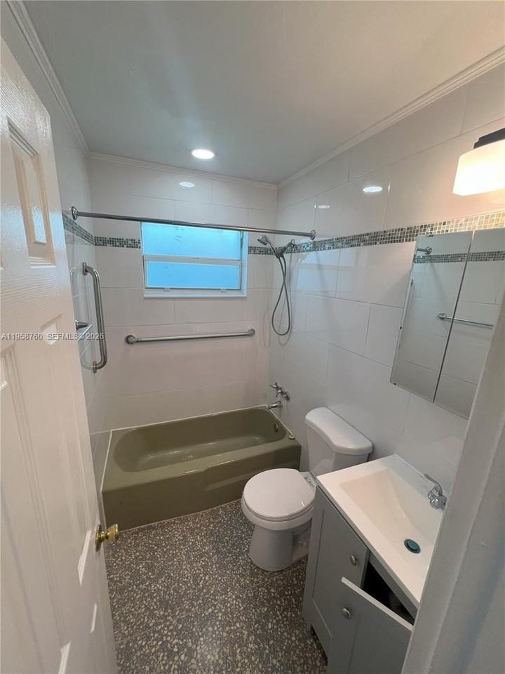 25421 Sw 107th Ct #25423 - Photo 6 of 6