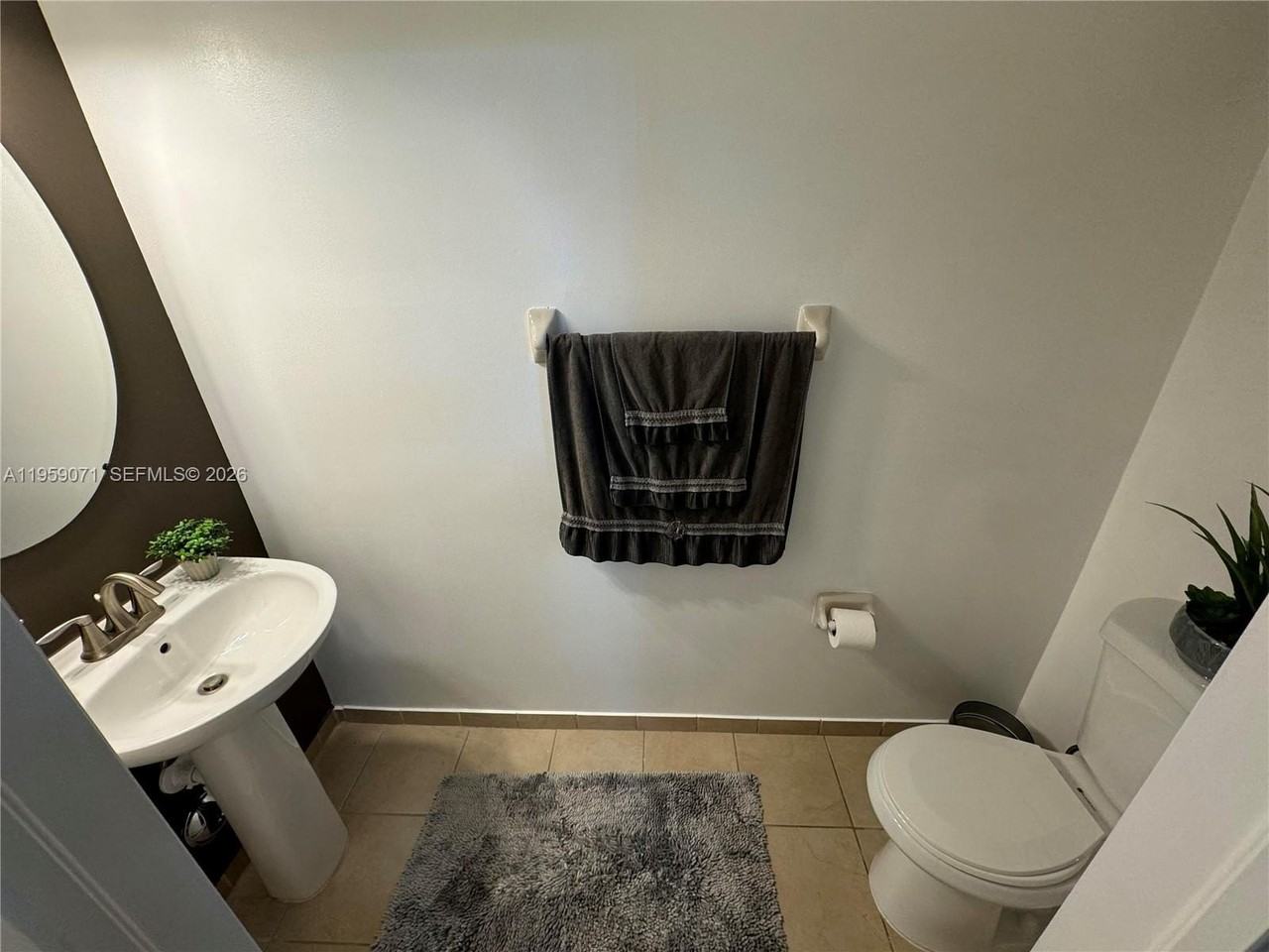 8905 Nw 98th Ave #8905 - Photo 5 of 31