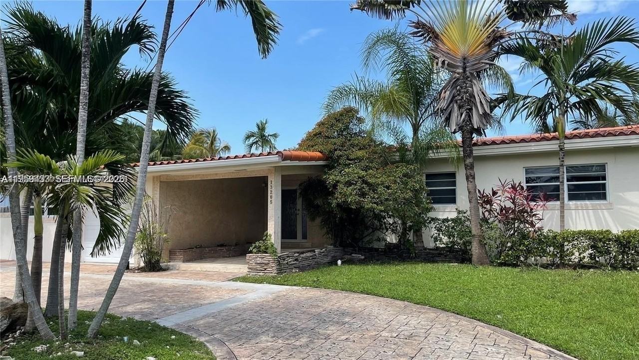 13205 Ortega Ln #0 - Photo 3 of 11