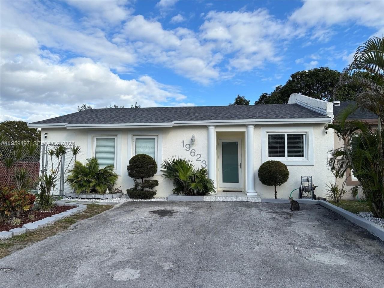 19623 Nw 30th Pl - Photo 6 of 33