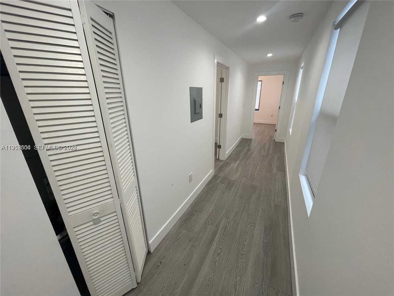 1637 Sw 10th St #2 - Photo 6 of 9