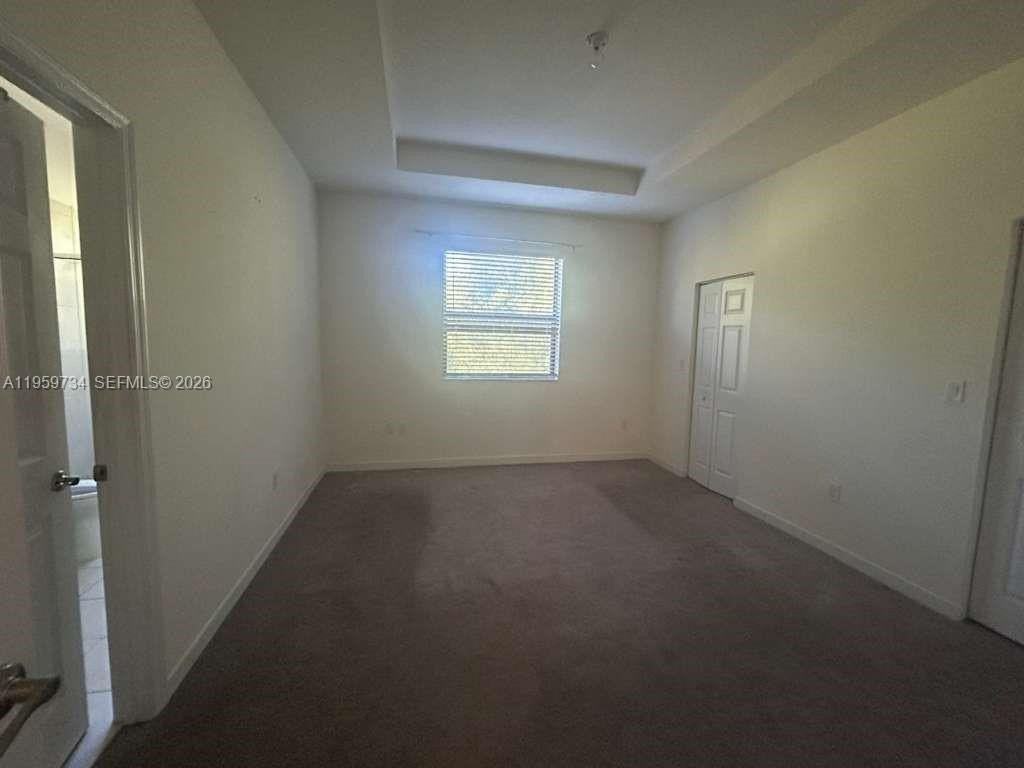 6501 N Anise Ct - Photo 6 of 10