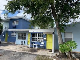 featured image of 1151 Ne 18th St #2