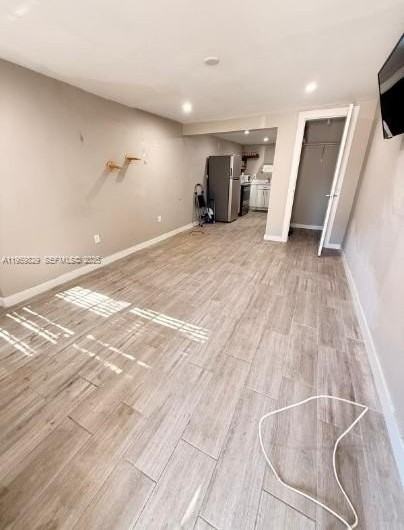 1151 Ne 18th St #2 - Photo 4 of 7