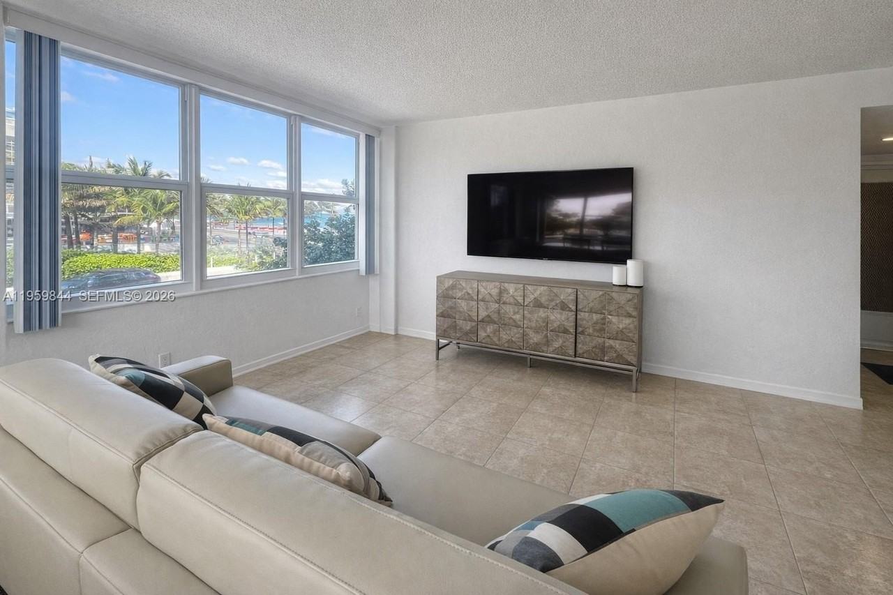 345 N Fort Lauderdale Beach Blvd #201 - Photo 4 of 14