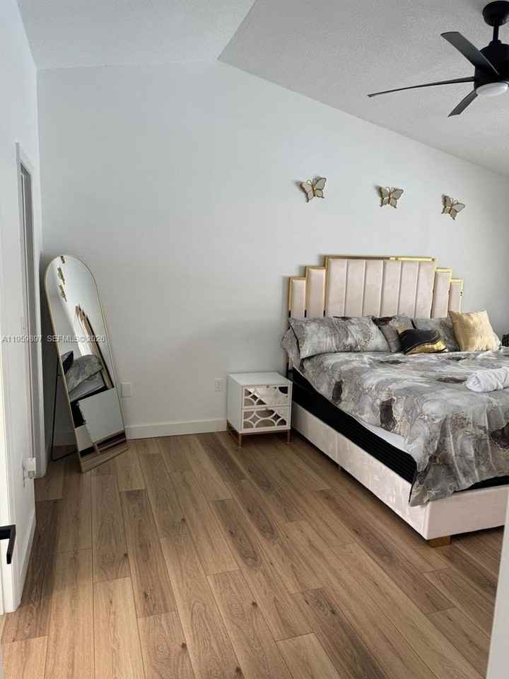 2359 Kings Crest Rd - Photo 6 of 18