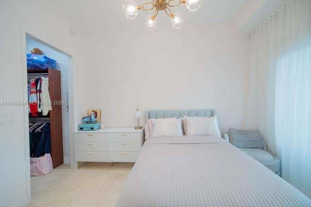 20000 E Country Club Dr #409 - Photo 7 of 18