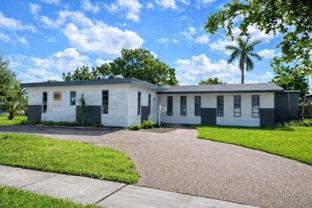 2450 Nw 85th Ave #A - Photo 1 of 1