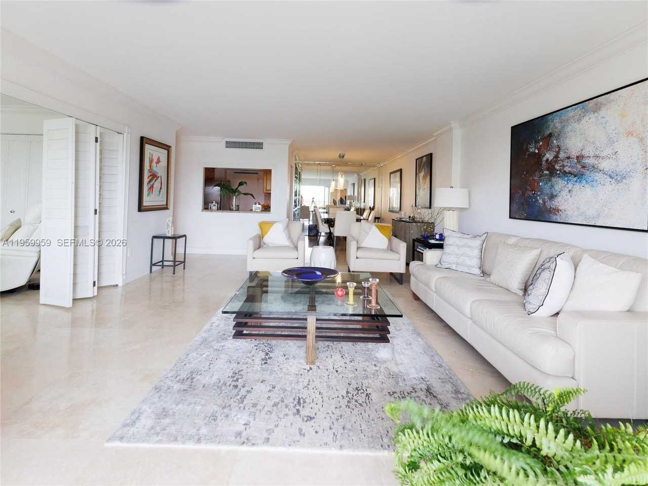 550 Ocean Dr #8B - Photo 3 of 34