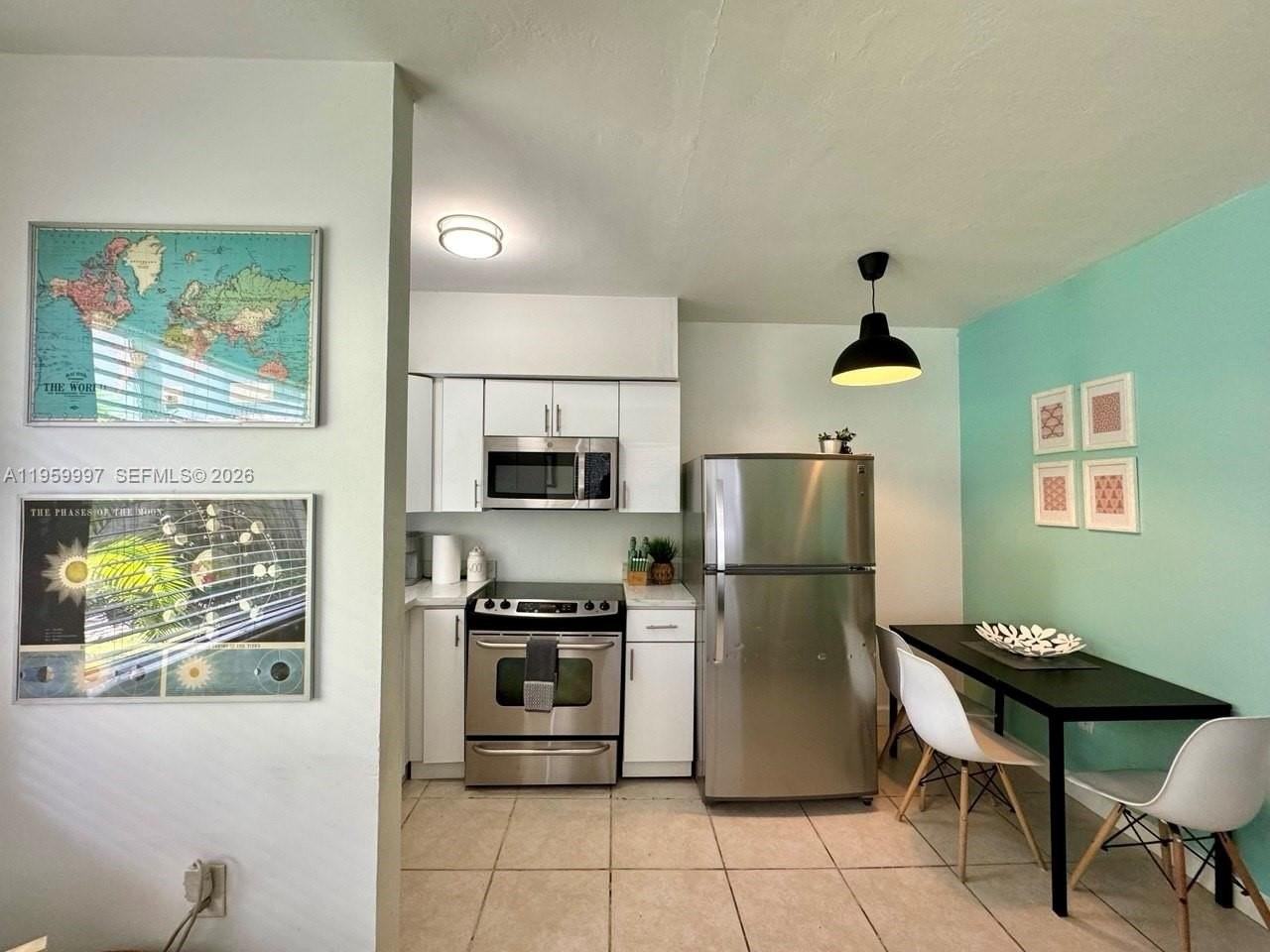 1130 Ne 81st St #4 - Photo 2 of 21