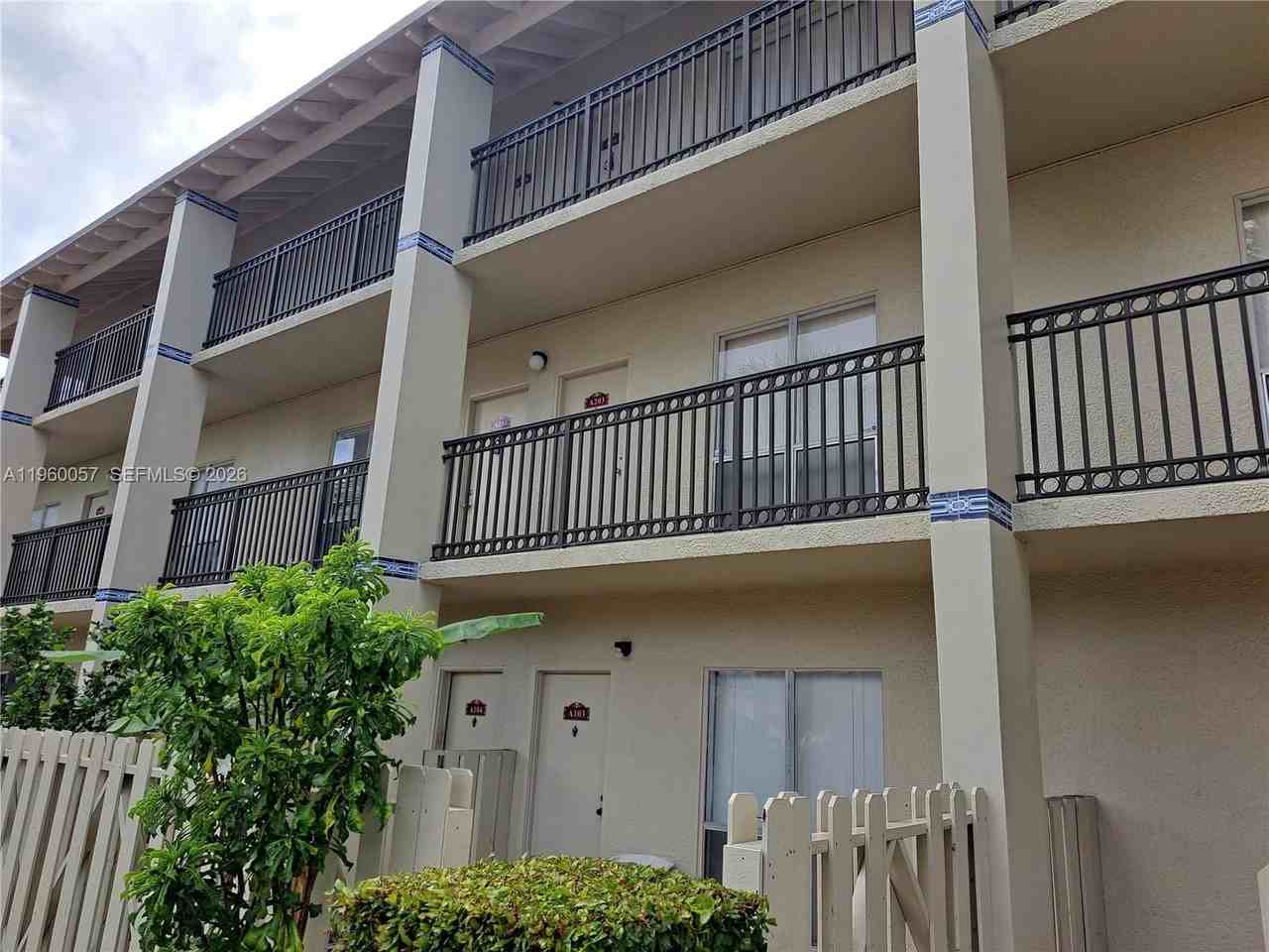 1500 N Congress Ave #A204 - Photo 2 of 17