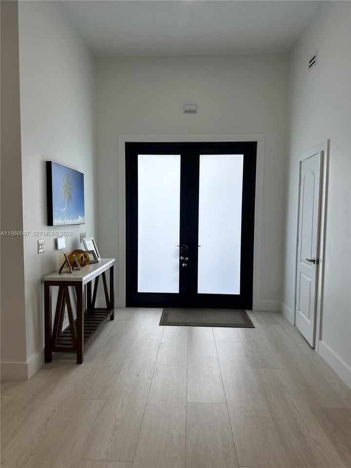 2 Alnwick Rd - Photo 2 of 38