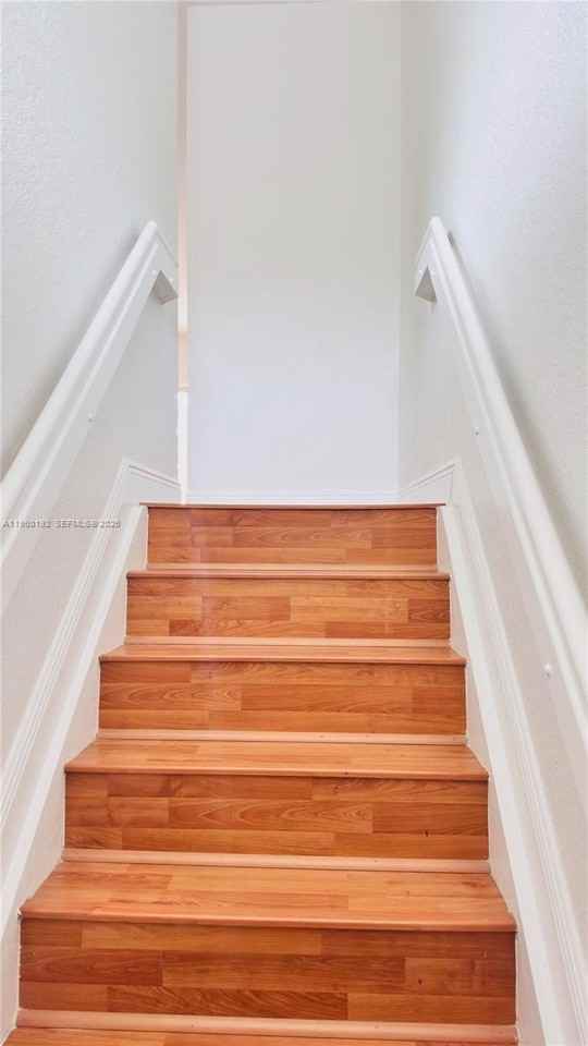 5610 Nw 114th Pl #205 - Photo 5 of 22