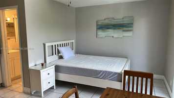 featured image of 90 Isle Of Venice Dr #7