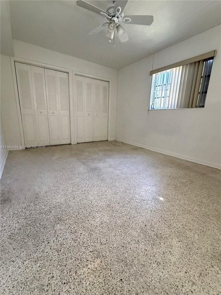 695 Nw 44th Ave #2 - Photo 7 of 15