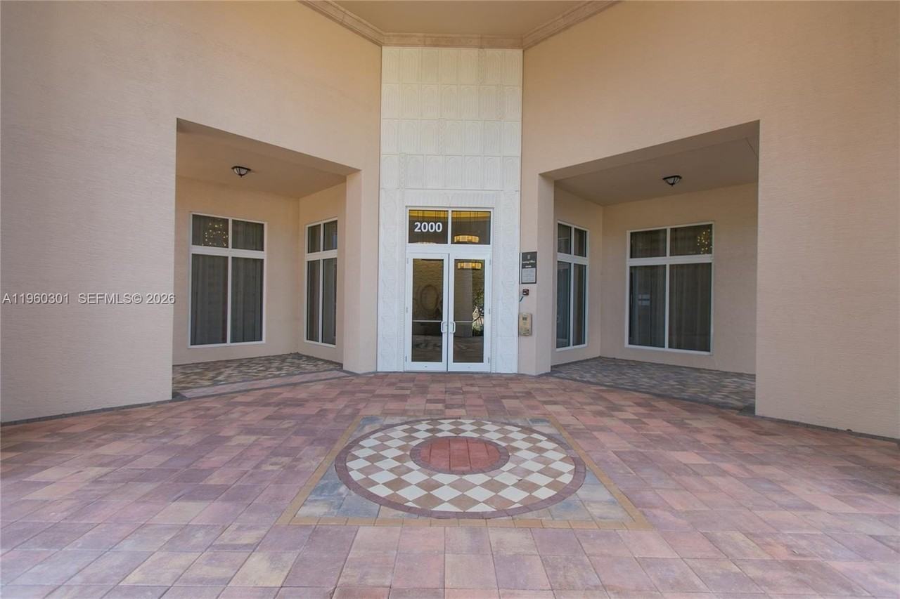 2000 Salzedo St #209 - Photo 6 of 25