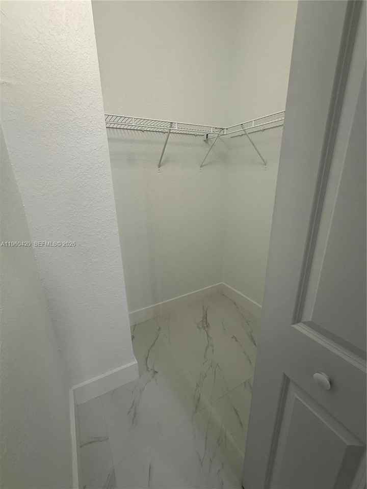28519 Sw 134th Ct #28519 - Photo 7 of 9
