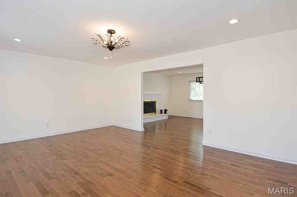 306 Bright Meadows Dr - Photo 3 of 26