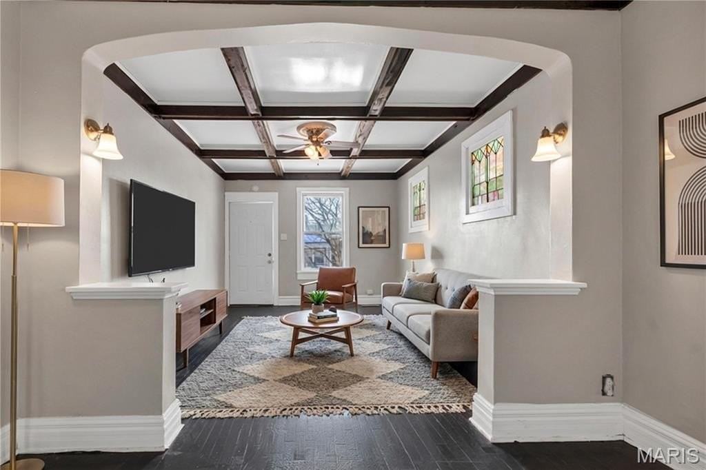 3915 Schiller Pl - Photo 5 of 19