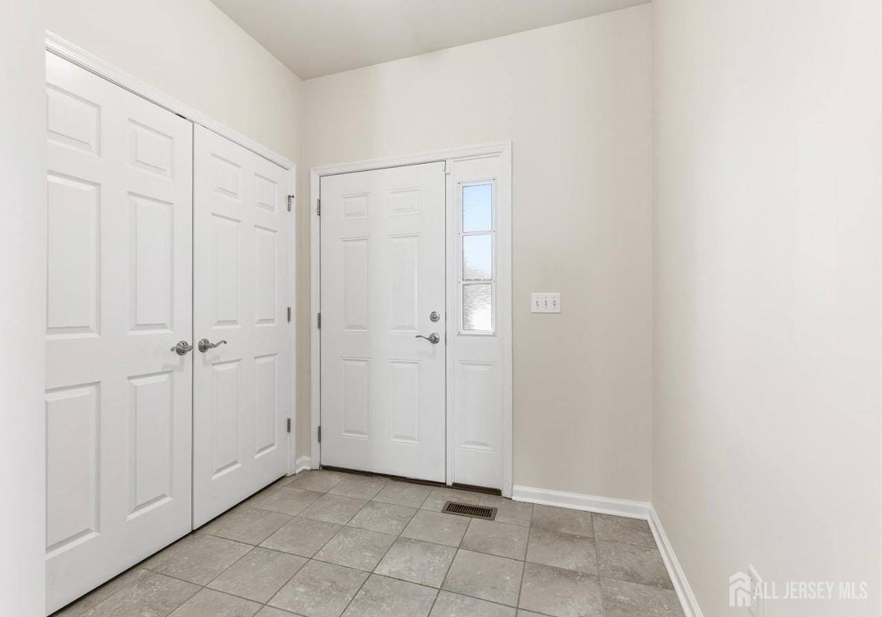 4 Micali Way - Photo 3 of 42