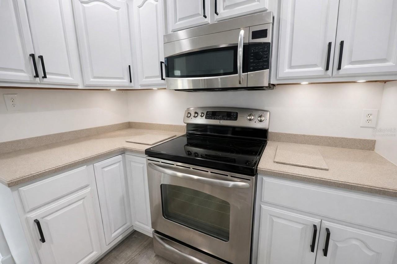 6000 Dr Martin Luther King Jr St N - Photo 6 of 17