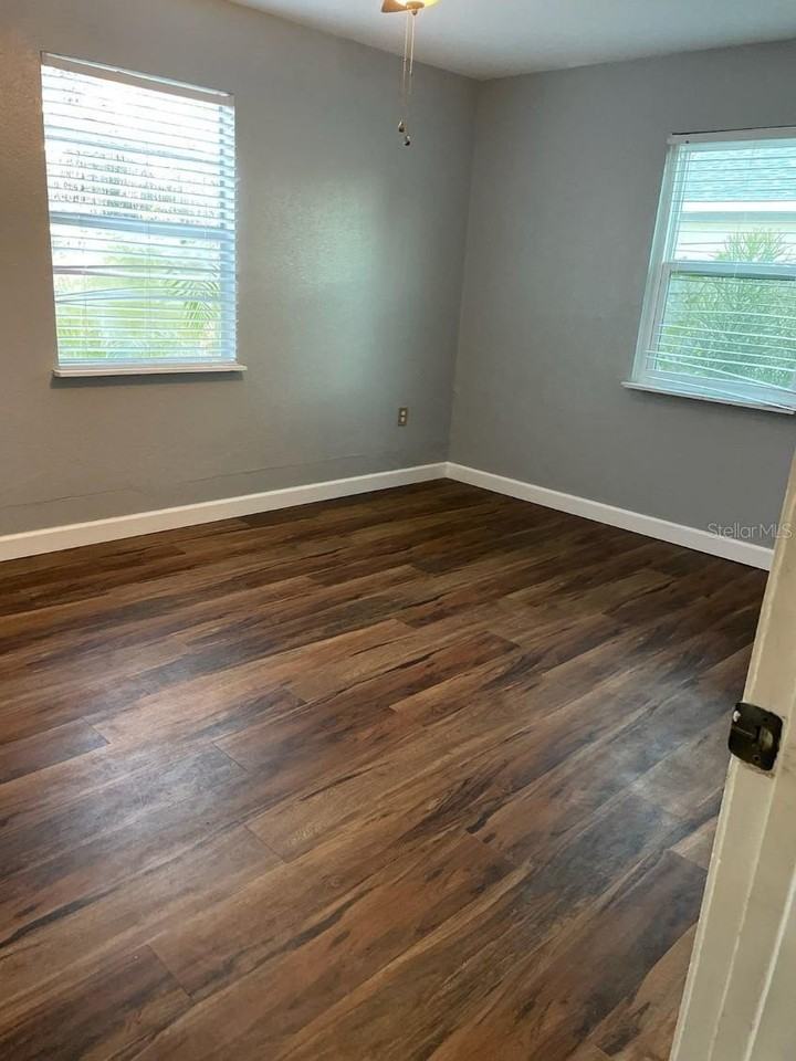 234 Patterson Ave - Photo 7 of 13