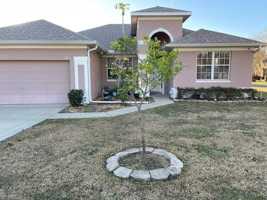 featured image of 201 Goldie St