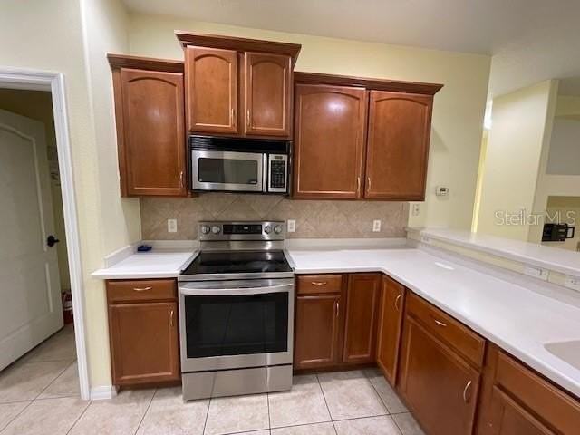 201 Goldie St - Photo 6 of 49