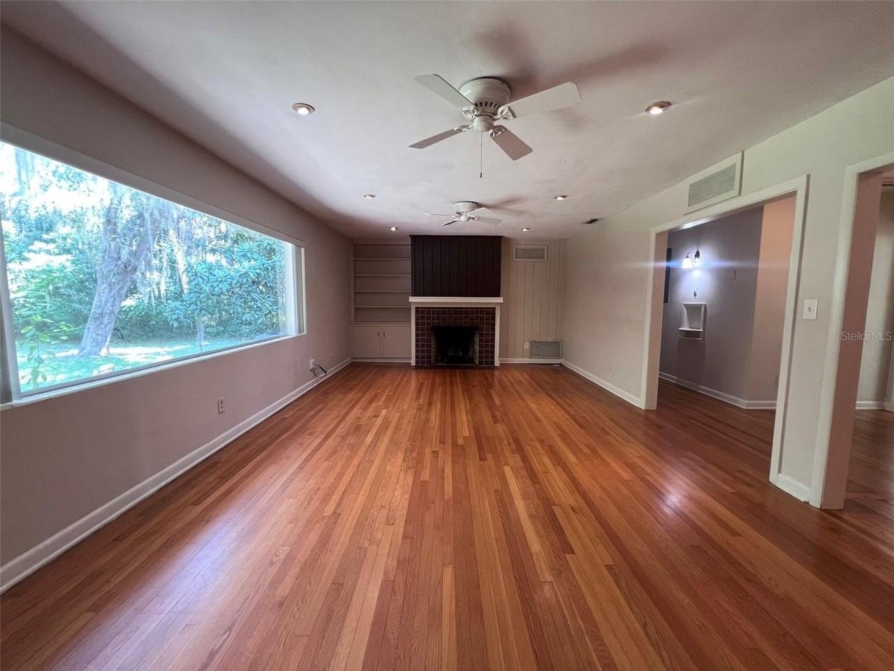 1516 Nw 14th Ave - Photo 2 of 31