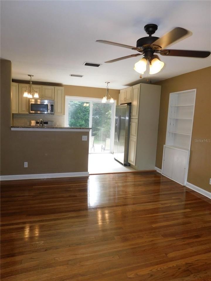 118 Nw 35th Ter - Photo 6 of 24