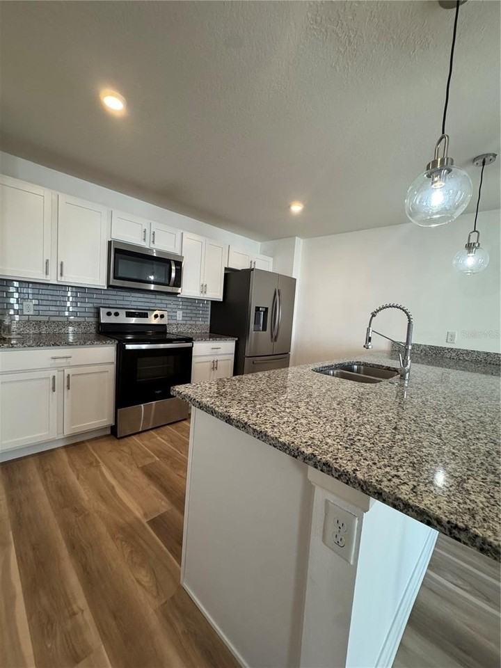 1773 Nebraska Loop - Photo 3 of 44