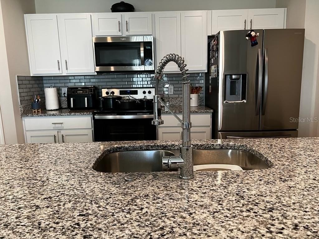 1773 Nebraska Loop - Photo 4 of 44