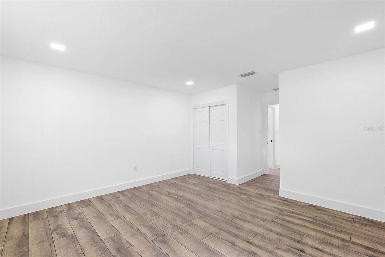 1862 Ne 40th Ct - Photo 6 of 31