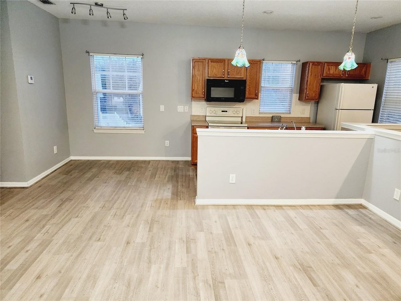 1014 Persimmon St #B - Photo 5 of 18