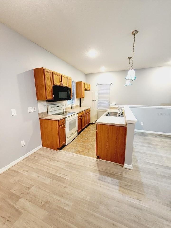 1014 Persimmon St #B - Photo 7 of 18