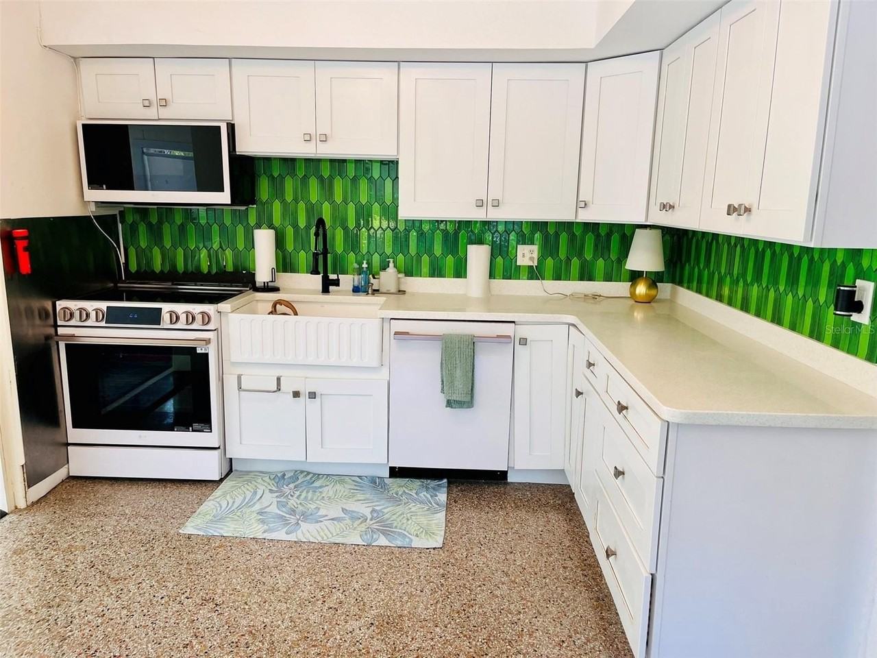 3208 E Maritana Dr - Photo 6 of 23