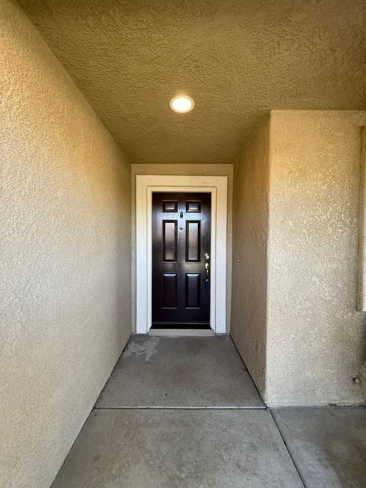 1861 Evelyn Ct - Photo 3 of 49